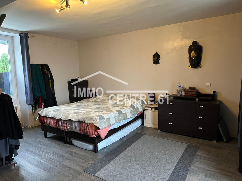 Maison - 185 m² - 6 pièces