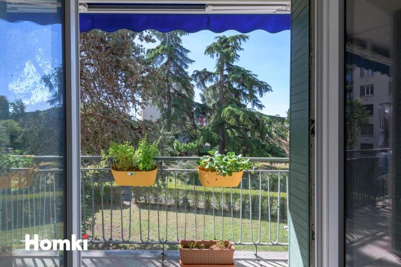 Appartement - 65 m² - 4 pièces