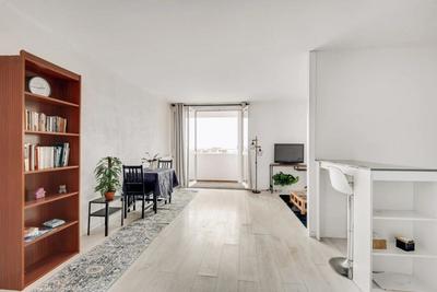 Appartement - 84 m² - 4 pièces