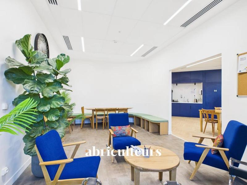 Bureau - 155 m² - 2 pièces