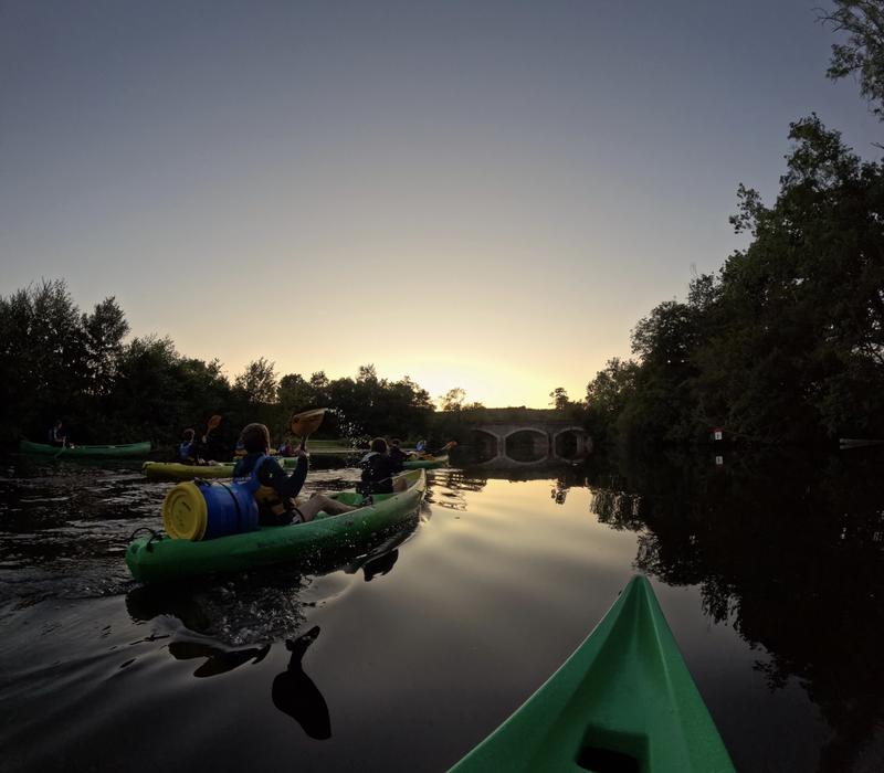 Balade nocturne en canoë-kayak avec un guide nature