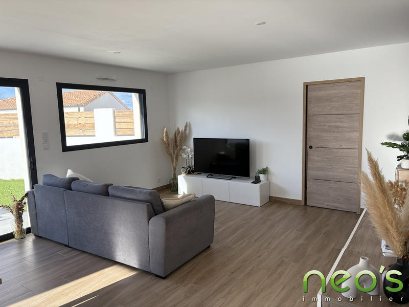 Maison - 98 m² - 5 pièces