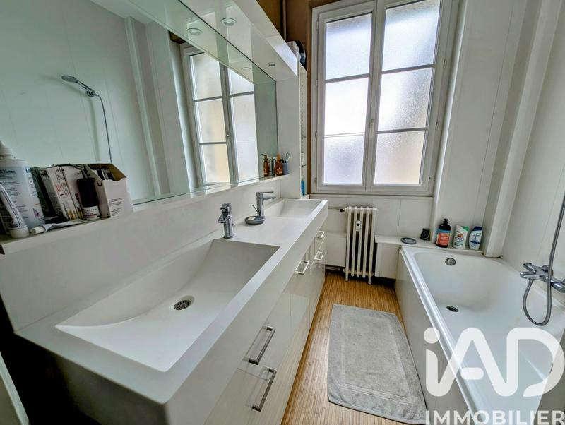 Appartement - 98 m² - 4 pièces