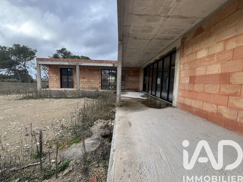 Maison - 228 m² - 5 pièces