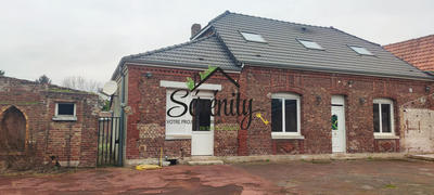 Maison ancienne - 215 m² - 5 pièces