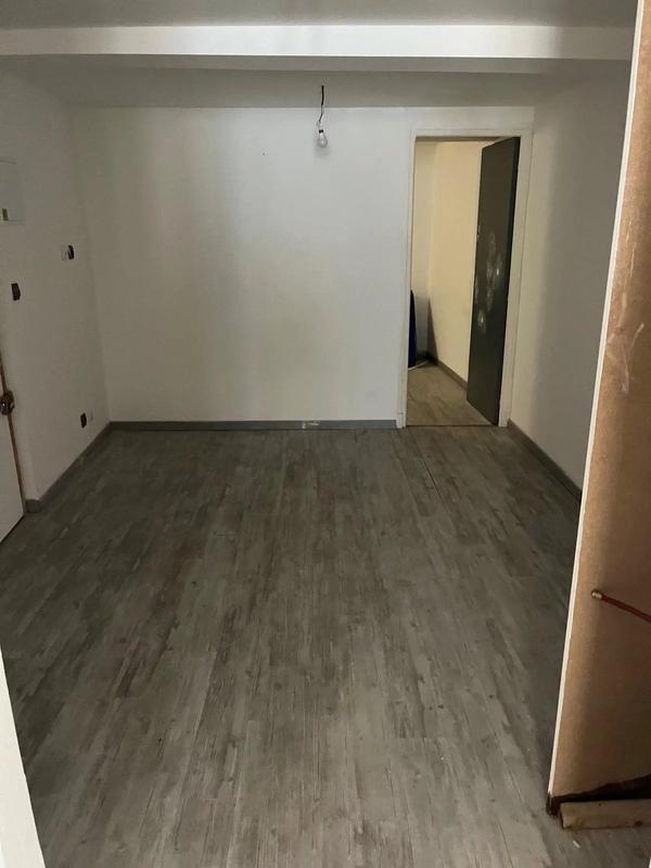 Appartement - 77 m² - 5 pièces