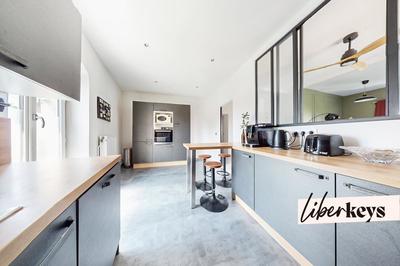 Appartement - 105 m² - 4 pièces