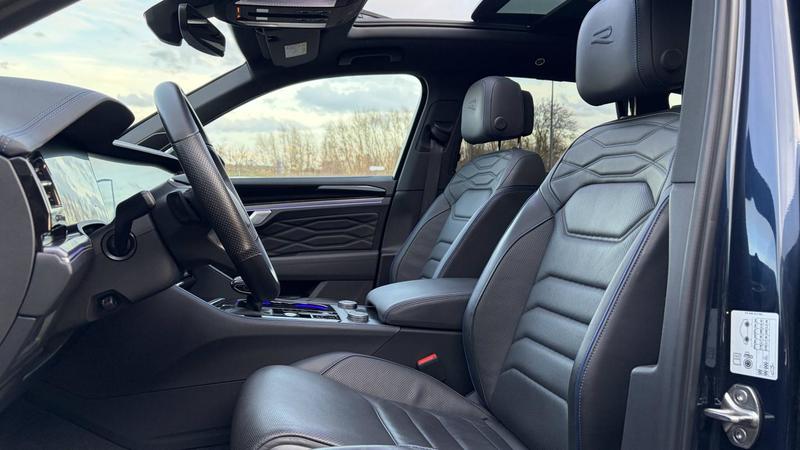 Volkswagen Touareg 3.0 V6 eHybrid 462 ch Tiptronic 8 4Motion R
