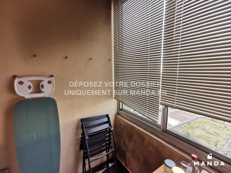 Chambre - 10 m² - 4 pièces