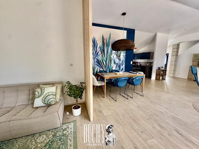 Maison - 159 m² - 5 pièces