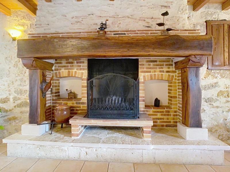 Maison - 252 m² - 5 pièces