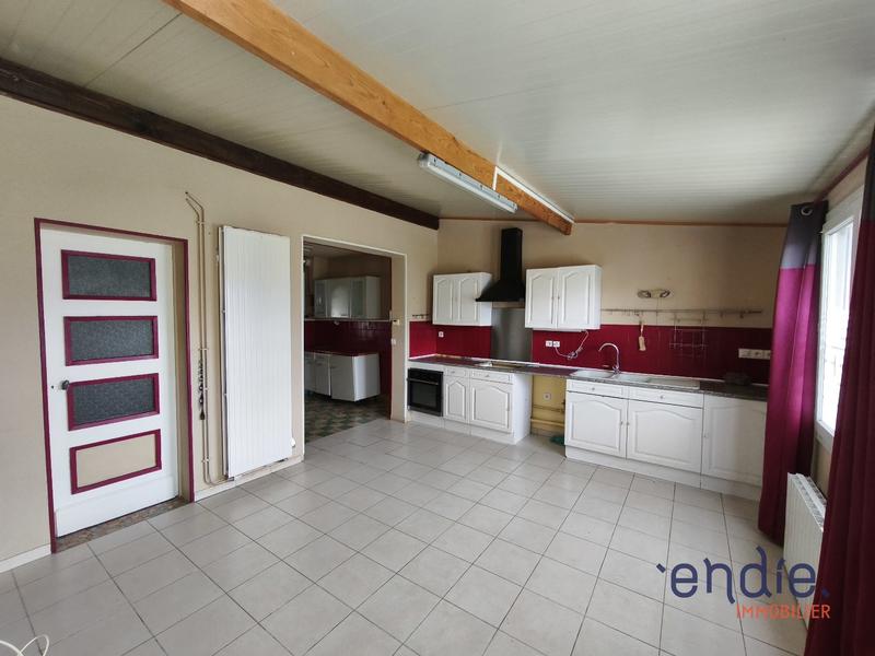 Maison - 156 m² - 7 pièces