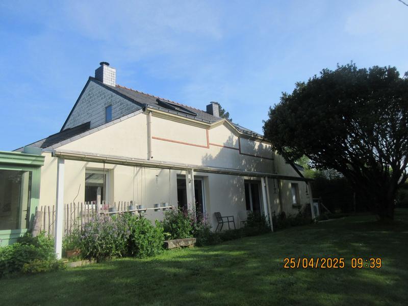 Maison - 141 m² - 7 pièces