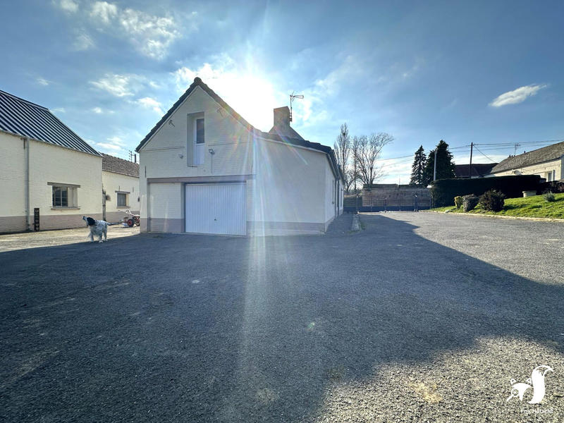 Maison - 181 m² - 7 pièces