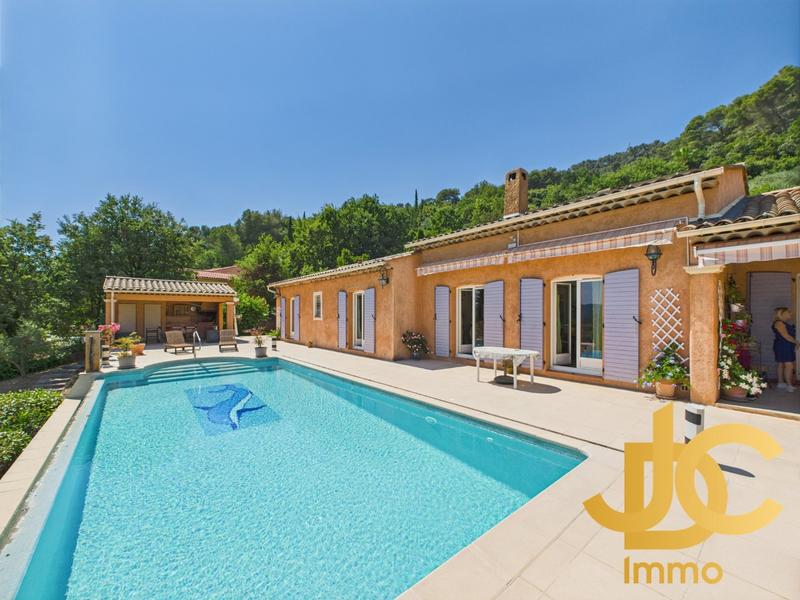 Maison - 129 m² - 5 pièces