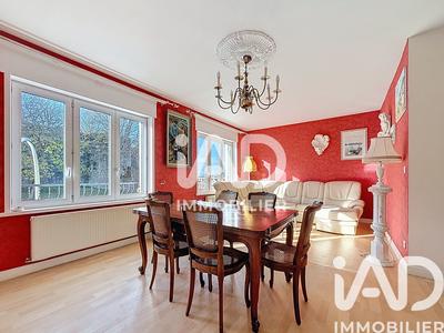 Appartement - 77 m² - 3 pièces