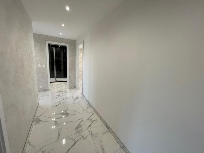 Appartement - 120 m² - 4 pièces