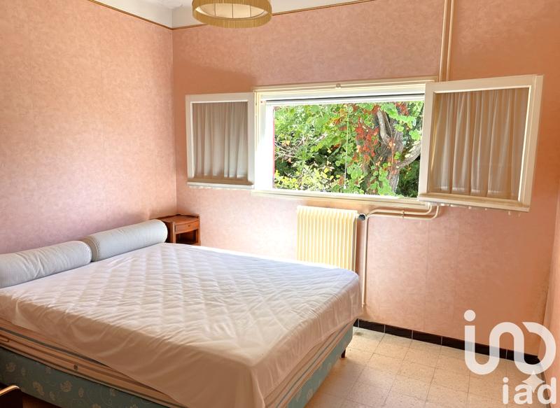 Maison - 200 m² - 8 pièces