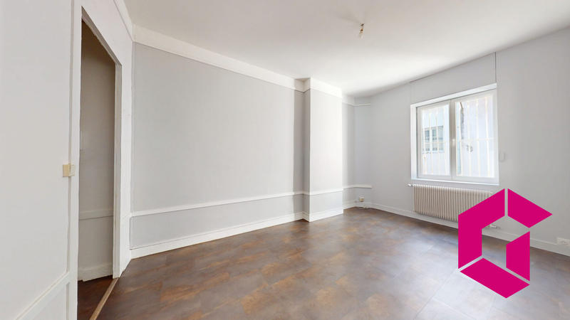 Appartement - 93 m² - 3 pièces