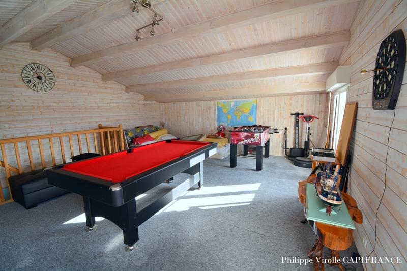 Maison - 146 m² - 5 pièces