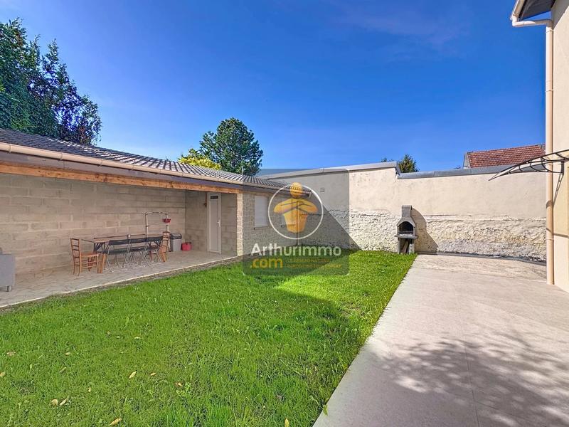 Maison - 91 m² - 5 pièces