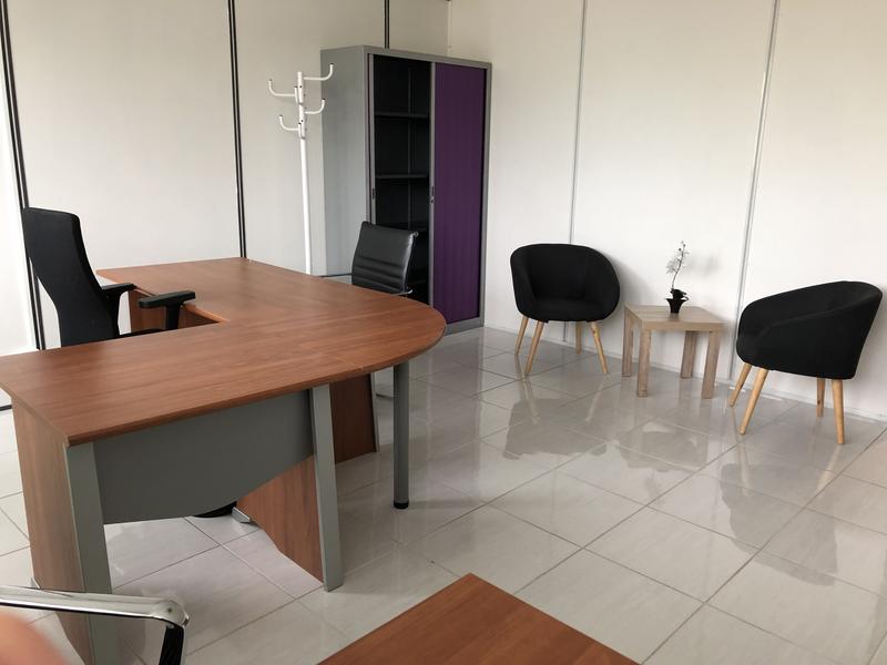 Bureau - 27 m² - 1 pièce