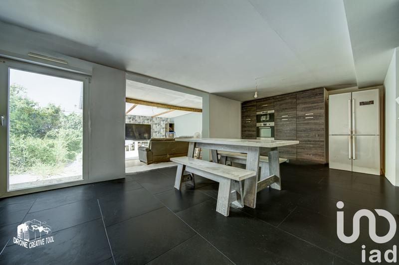 Maison - 138 m² - 5 pièces