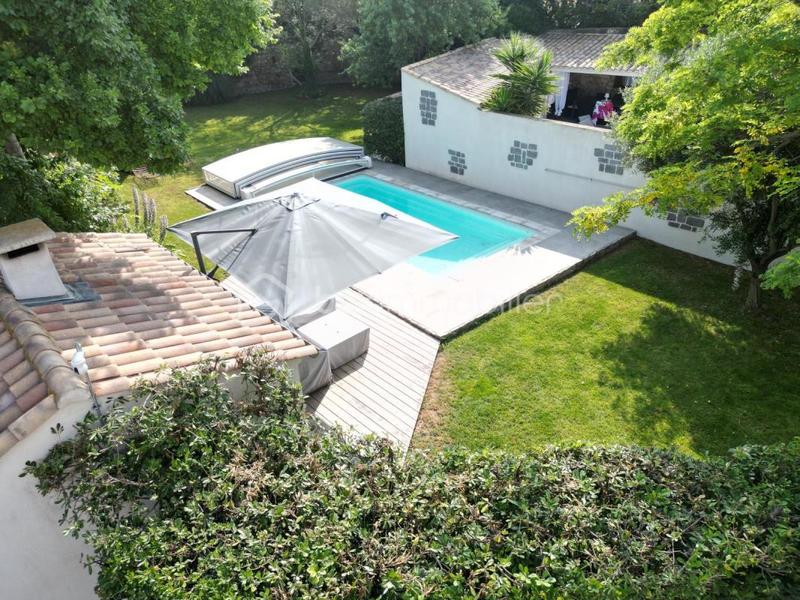 Maison d'architecte - 220 m² - 6 pièces