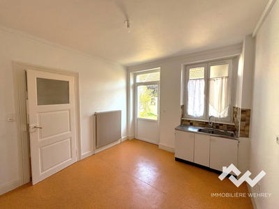 Local commercial - 69 m² - 3 pièces