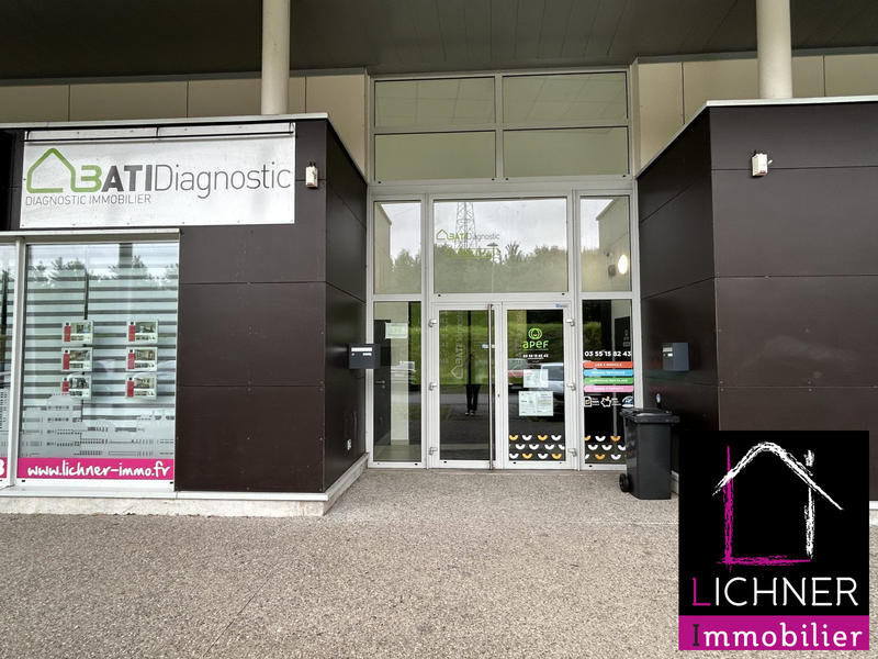 Local commercial - 60 m² - 2 pièces