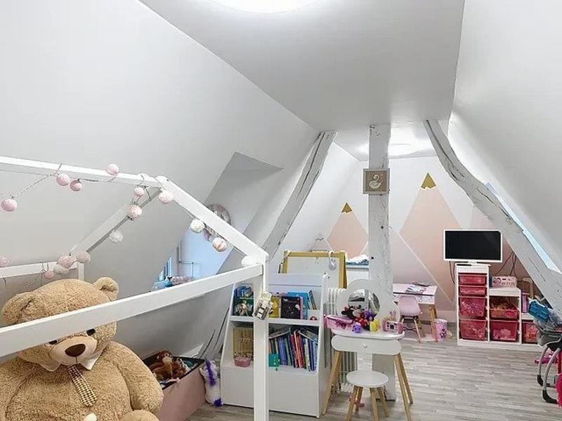 Maison - 85 m² - 4 pièces