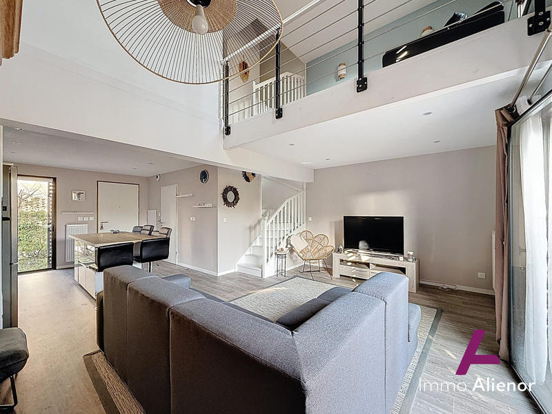 Maison - 114 m² - 5 pièces