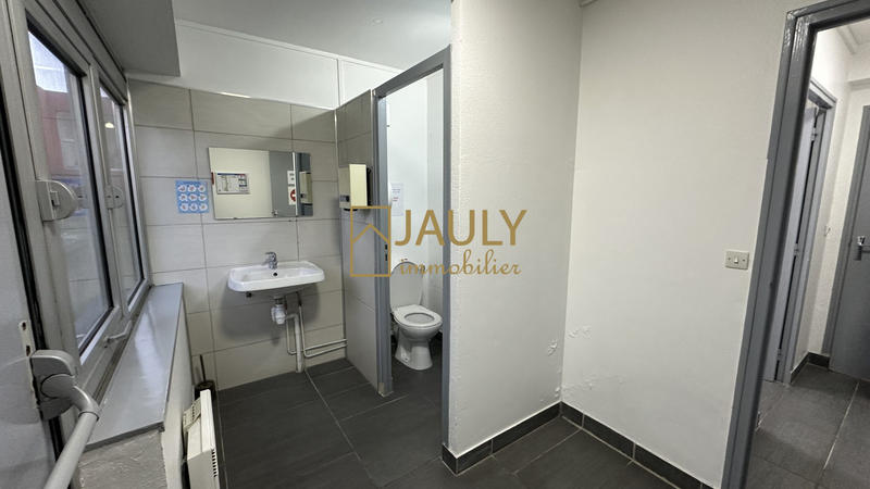 Bureau - 232 m² - 10 pièces