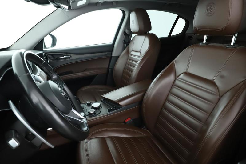 Alfa Romeo Stelvio 2.2 Diesel Q4 Super At8 210 ch