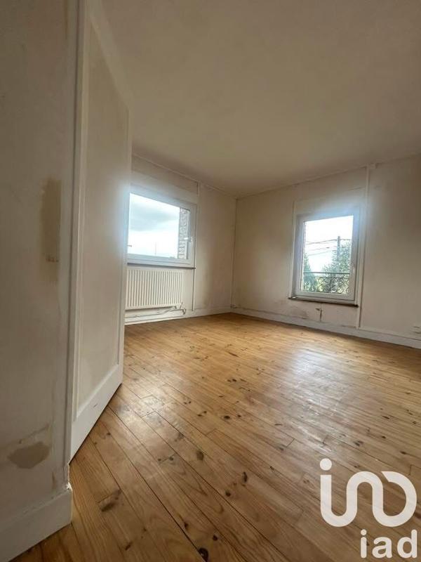 Maison - 222 m² - 12 pièces