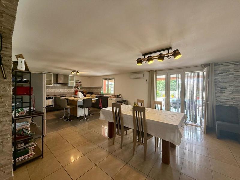 Maison - 135 m² - 5 pièces