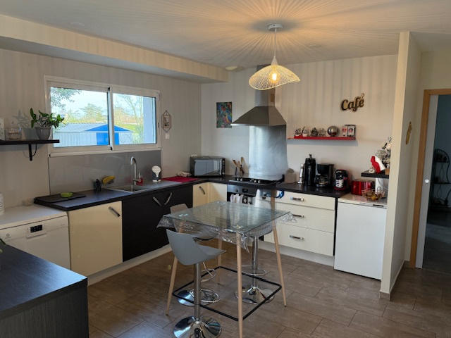 Maison - 123 m² - 5 pièces