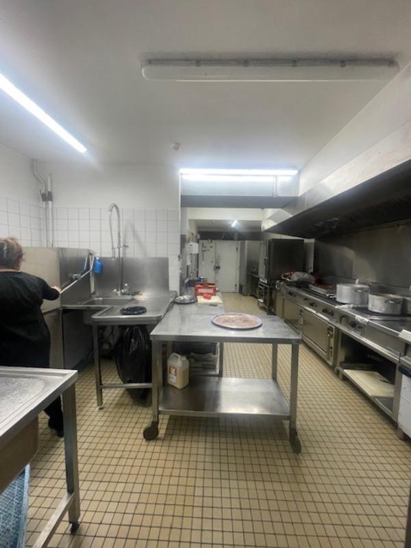 Fonds de commerce - 1 400 m²