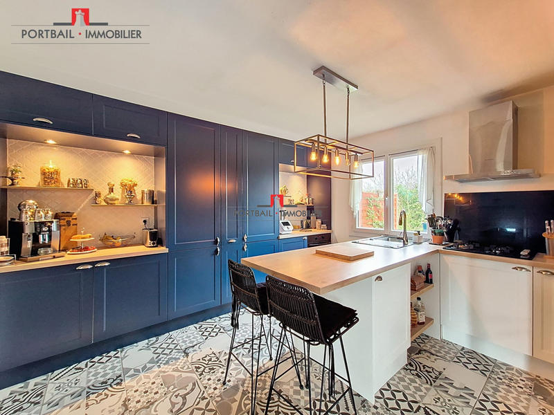 Maison traditionnelle - 100 m² - 4 pièces