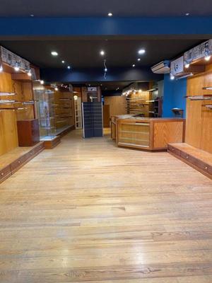 Bureau - 130 m² - 2 pièces