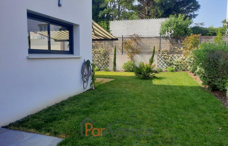 Maison - 104 m² - 4 pièces