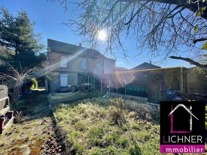 Maison - 176 m² - 9 pièces