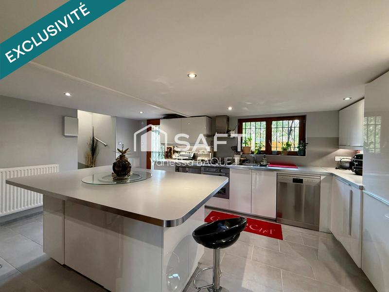 Maison - 173 m² - 6 pièces