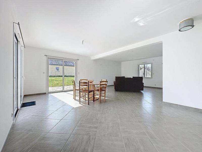 Maison - 139 m² - 6 pièces