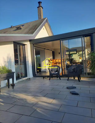 Maison - 104 m² - 4 pièces