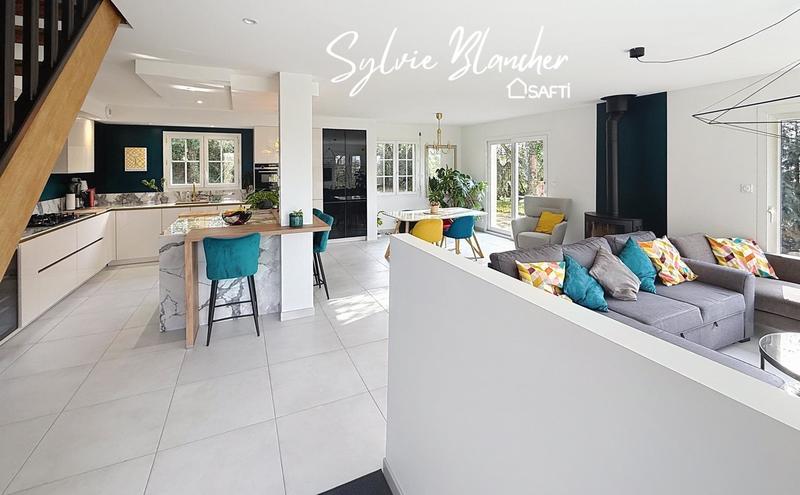 Maison - 160 m² - 7 pièces