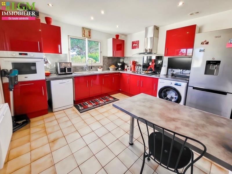 Maison - 94 m² - 4 pièces