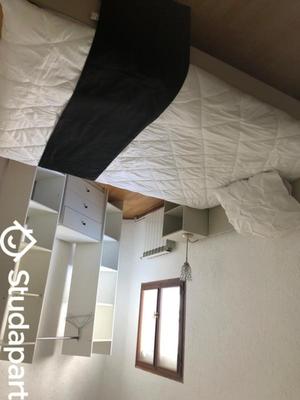 Chambre - 12 m² - 1 pièce