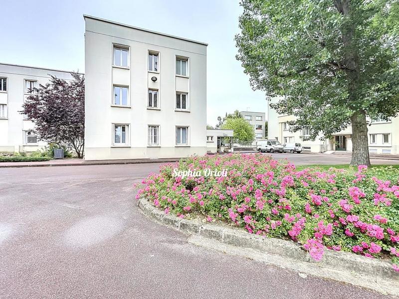 Appartement - 10 m² - 1 pièce