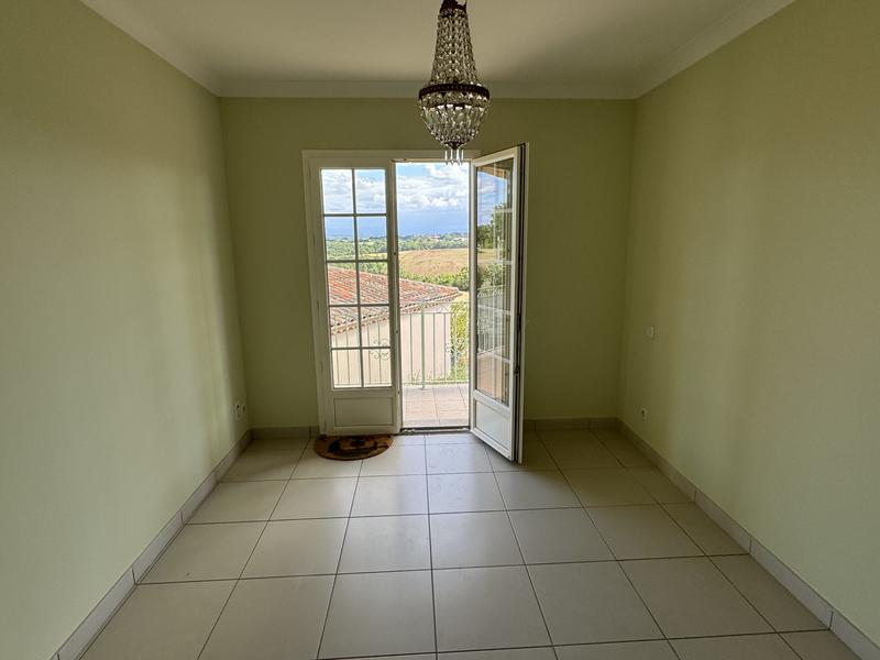 Villa - 141 m² - 6 pièces